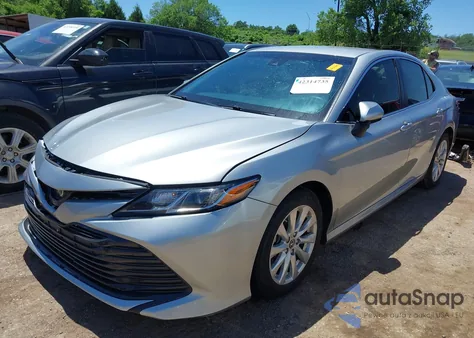 2018 Toyota Camry Le from USA, damaged, VIN JTNB11HK5J3016515